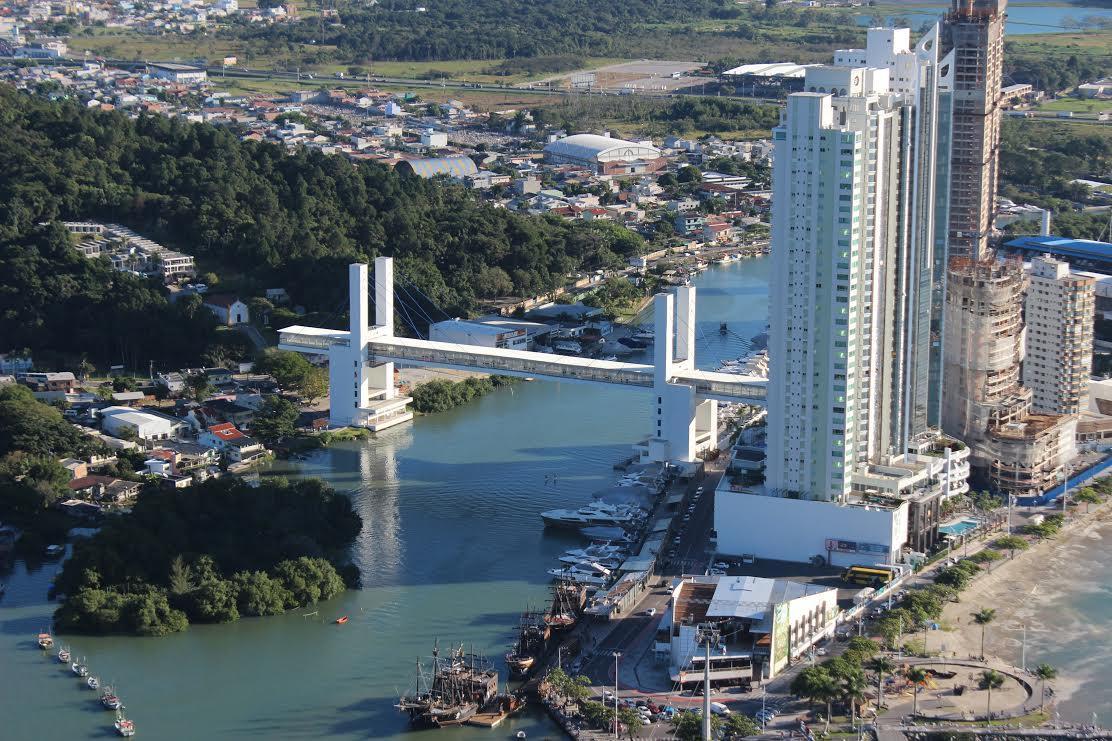 Appartement Apê da Mônica à Balneário Camboriú Extérieur photo